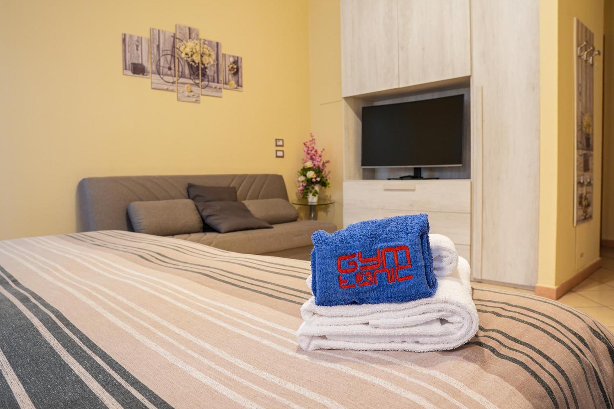 Smart Hotel Ferrara Exterior foto